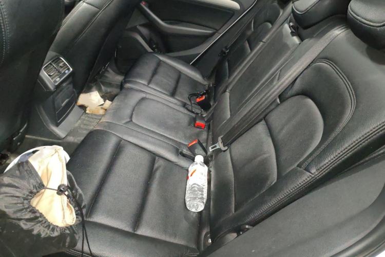 Used Audi Q5 2016 40 TFSI Trendy Edition Interior 4