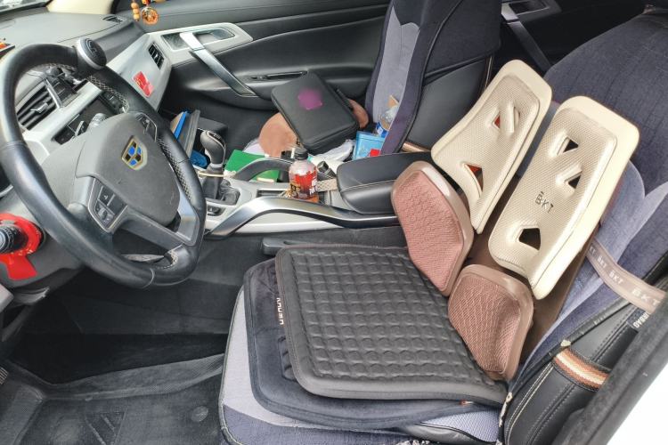 Used Geely Auto Emgrand X7 Sport 2016 2.0L Manual Smart Connect Version Left Front Seat