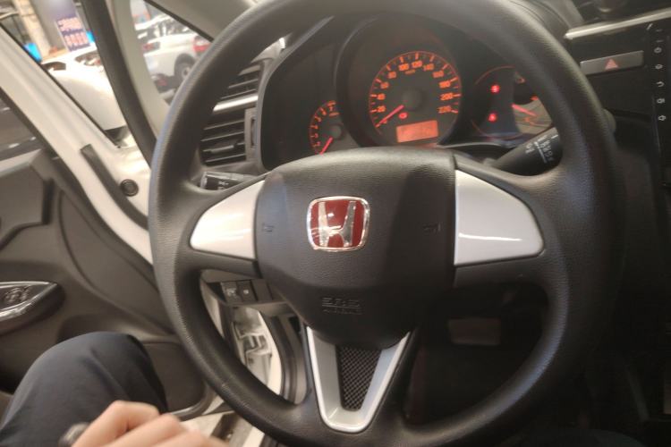 Used Honda Fit 2018 1.5L CVT Comfort Sunroof Version Steering Wheel