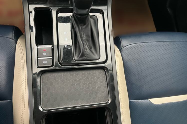 Used Chery Tiggo 5x 2023 1.5L CVT Fashion Edition Interior 4