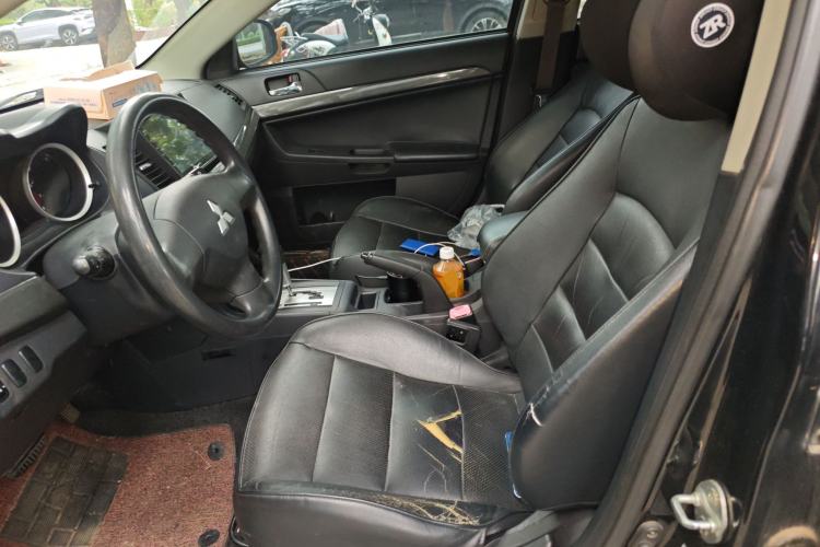 Used Mitsubishi Lancer EX 2013 Fashion Edition 1.8L CVT Comfort Version Left Front Seat