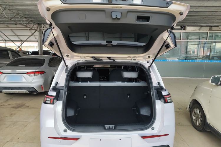 Used AION Y 2022 70 Intelligent Edition Lithium Iron Phosphate