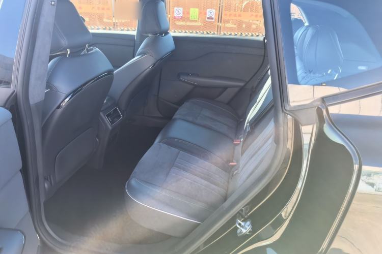 Used VOYAH COURAGE 2024 Four-Wheel Drive Global Edition Interior 3