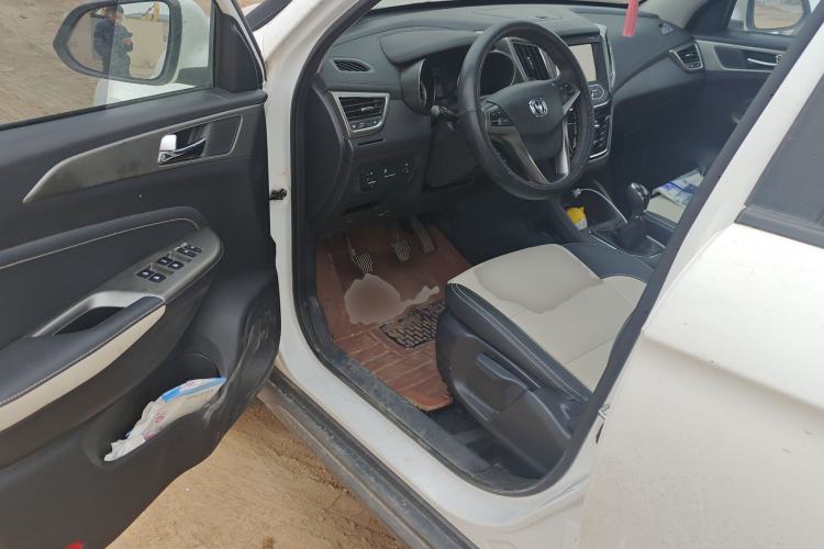 Used Changan CS35 2017 1.6L Manual Luxury Model