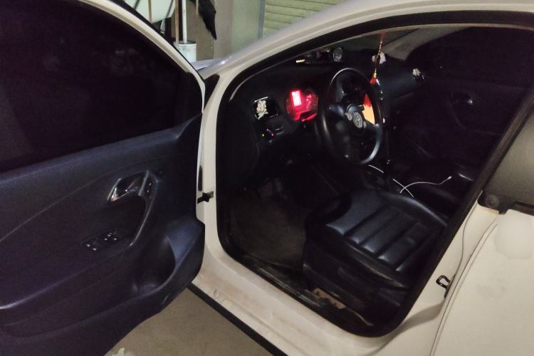 Used Volkswagen Polo 2013 1.4L Automatic Comfort Edition