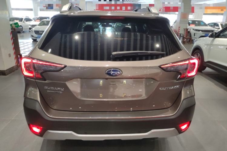 Used Subaru Outback 2021 2.5i Flagship Edition EyeSight