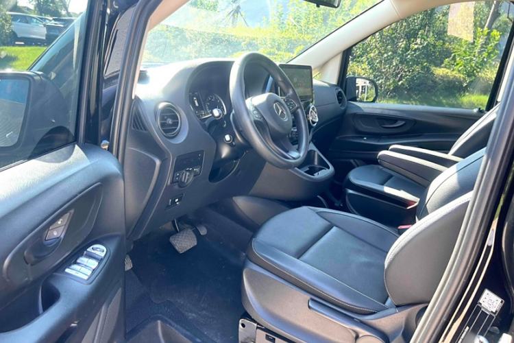 Used Mercedes-Benz Vito 2020 2.0T Elite Version 7 Seats
