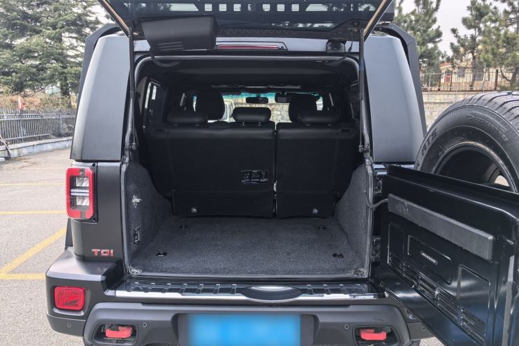 Used BAIC Off-Road BJ40 2024 2.0D Blade Hero Glory Edition