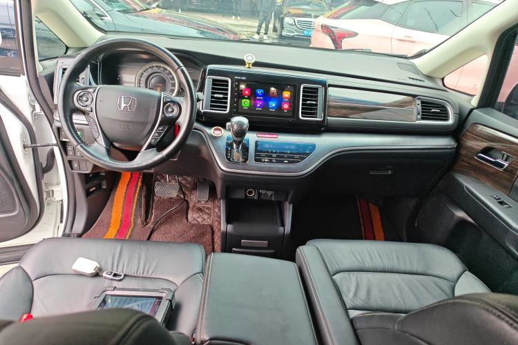 Used Honda Elysion 2016 2.4L Luxury Edition