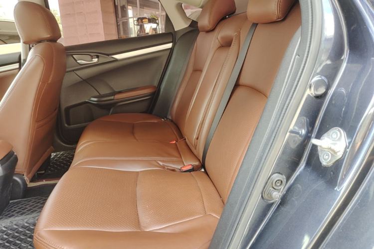 Used Honda Civic 2019 220TURBO CVT Dynamic Edition China VI Left Rear Seat