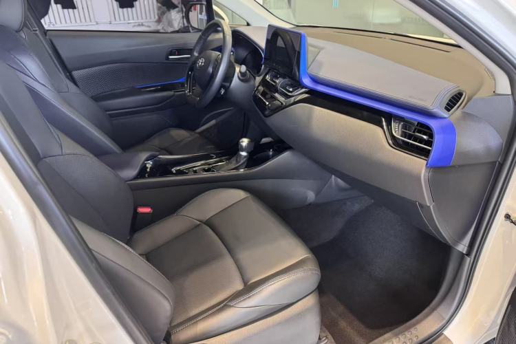 Used Toyota C-HR 2023 2.0L Luxury Edition
