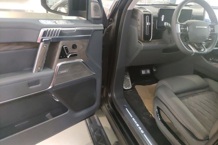 Used Brave warrior 917 2023 Range-Extended Base Model
