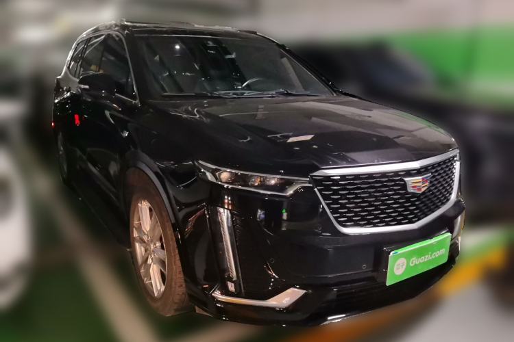 Used Cadillac XT6 2021 2.0T 6-Seater Two-Wheel Drive Luxury Version Front Right 45 Deg