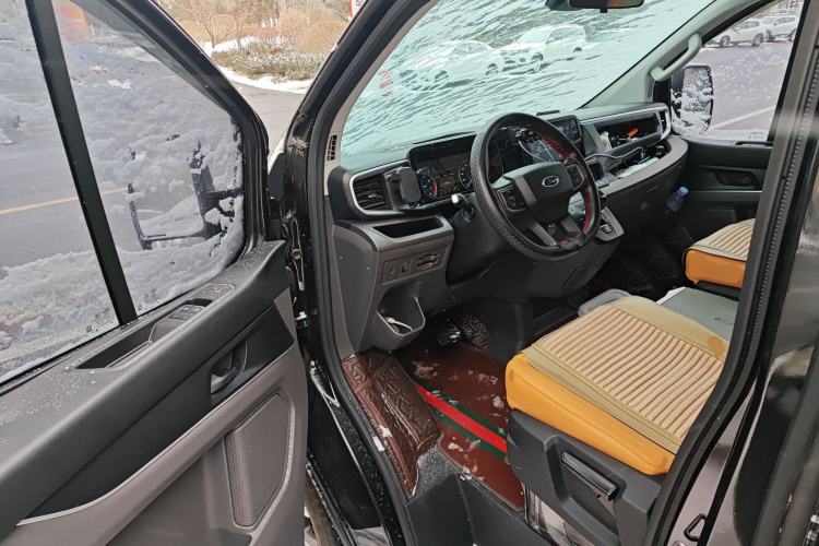 Used Ford Transit 2023 2.0T Gasoline Automatic Multi-Function Commercial Vehicle Mid-Drive Mid-Roof 5/6 Seats
