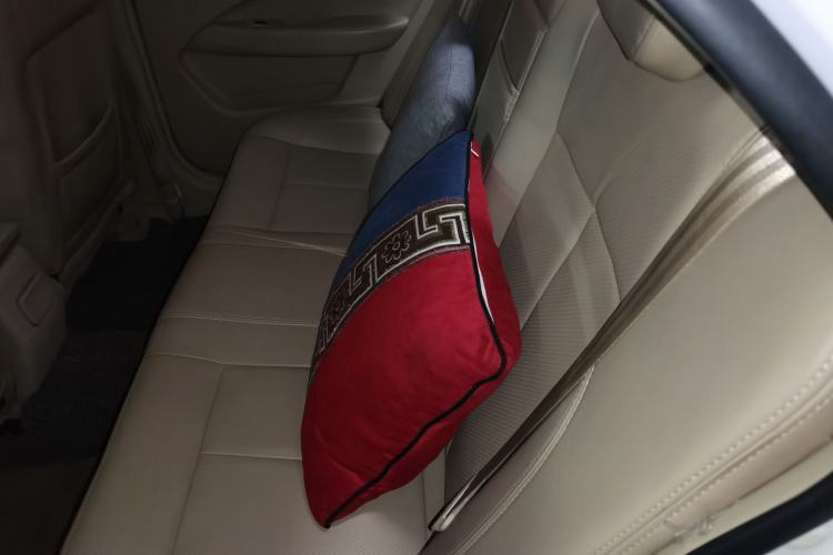 Used Geely Auto GC7 2013 1.5L Manual Luxury Model
