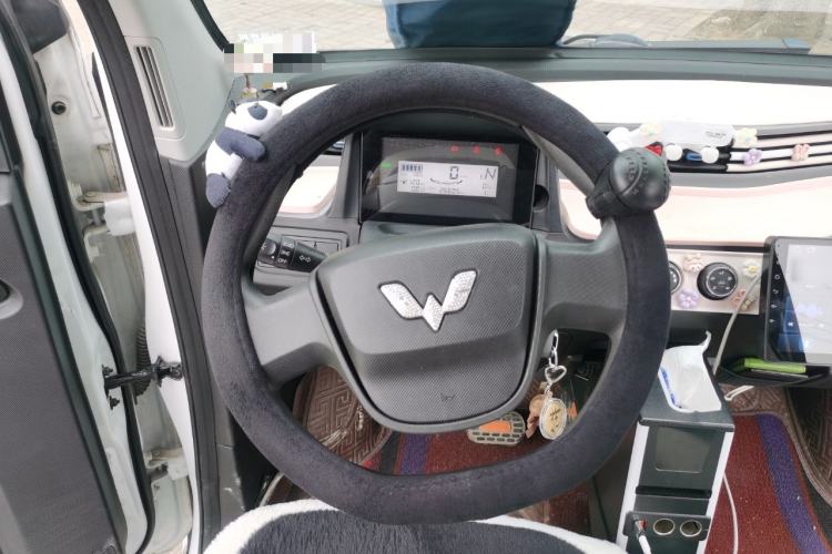 Used Wuling Hongguang MINIEV 2022 Easy Version Lithium Iron Phosphate
