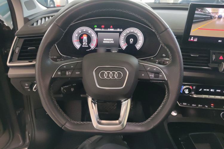 Used Audi Q5L 2022 Updated 45T Luxury Dynamic Version