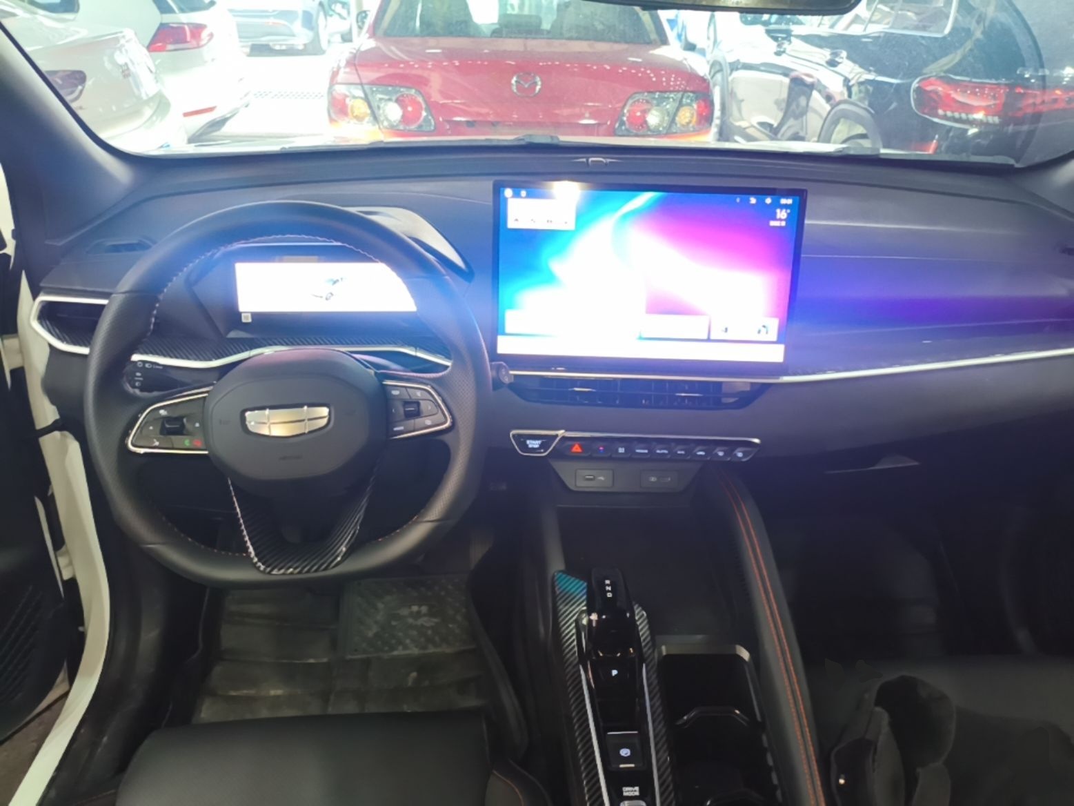 Geely Auto Coolray 2025 Model Bin Yue L 1.5TD DCT Battle — снимка 12