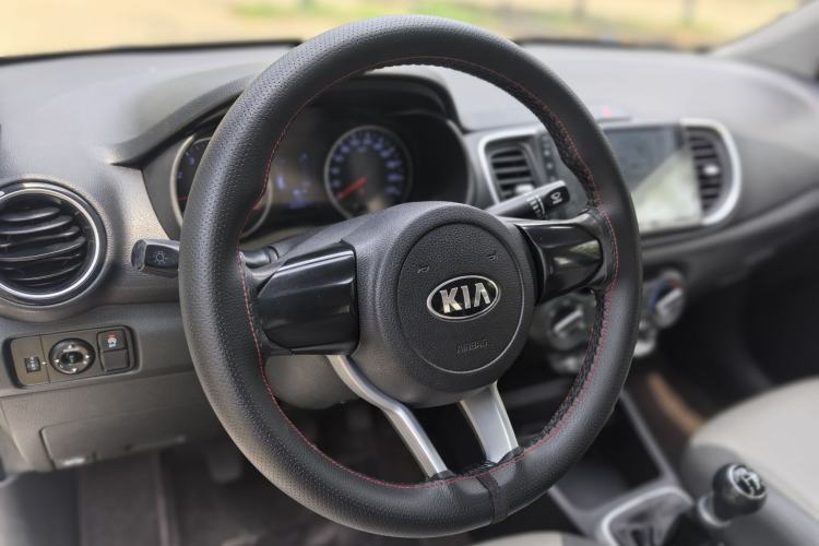 Used Kia Pegas 2017 1.4L Manual Value Edition Steering Wheel