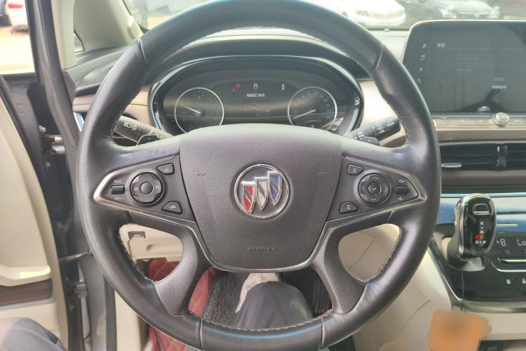 Used Buick GL8 2022 Land Business Class 652T Luxury Model