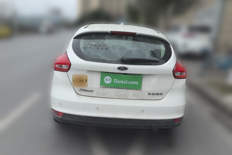 Used Ford Focus 2018 Hatchback Classic 1.6L Automatic Trendy SmartDrive Edition
