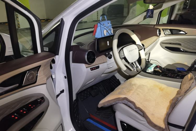 Used FORTHING Yacht 2022 1.5T DCT Chasing-the-Waves Edition
