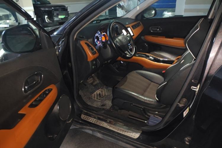 Used Honda Vezel 2015 1.8L CVT 2WD Luxury Model