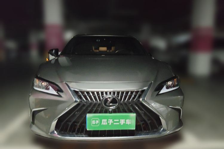 Used Lexus ES 2023 200 Excellence Edition Front