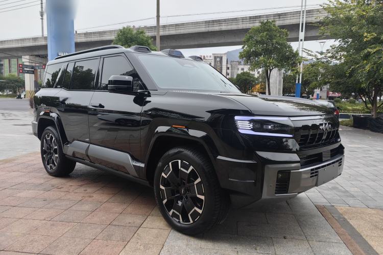 Used Formula Leopard Leopard 8 2025 Smart & Brave Flagship Edition 6 Seats