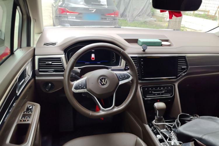 Used Volkswagen Viloran 2020 380TSI Prestige Edition Steering Wheel