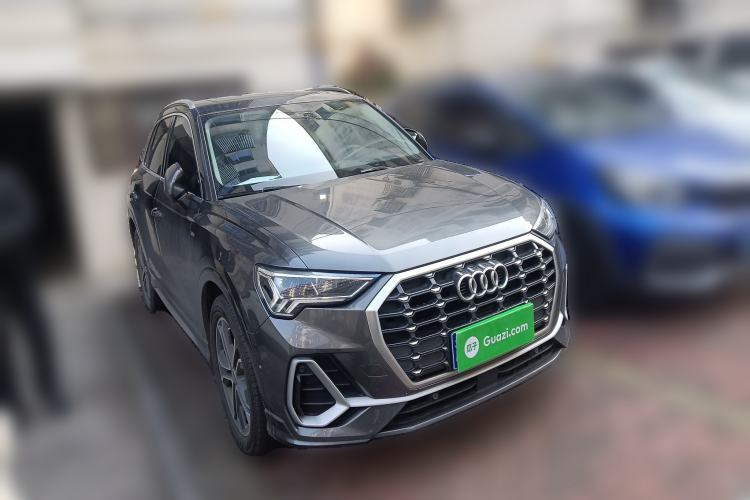 Used Audi Q3 2021 40 TFSI Fashion Dynamic Model