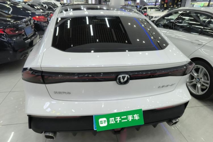 Used CHANGAN UNI-V 2022 1.5T Prestige Version Rear