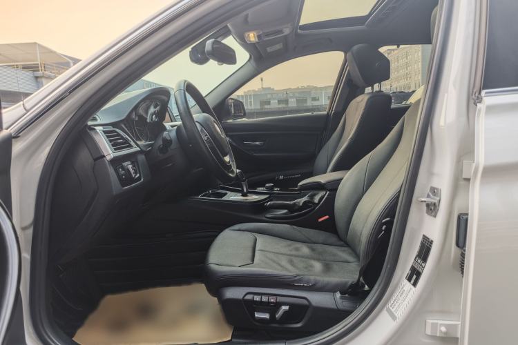 Used BMW 3 Series 2017 320Li Fashion Model