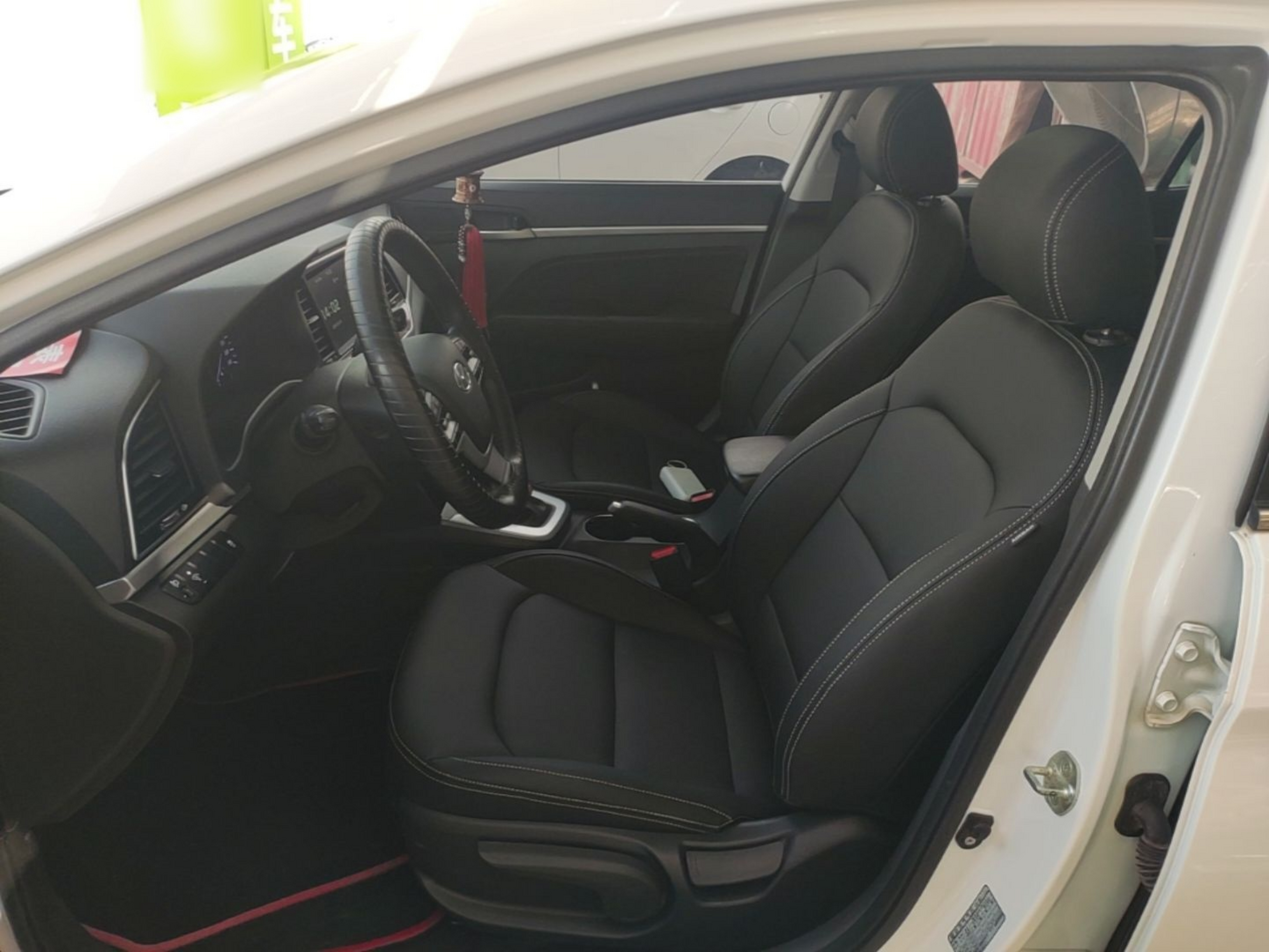 Avant de la voiture