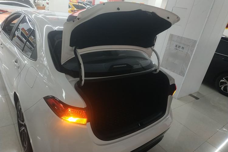 Used Toyota Levin 2023 185T CVT Luxury Edition Trunk