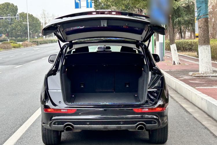 Used Audi Q5 2017 Plus 40 TFSI Ambition Model Exterior 4