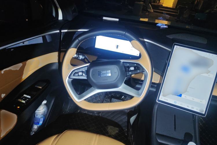 Used Geely Galaxy L7 2024 1.5T 55km PRO Dragon Edition Steering Wheel