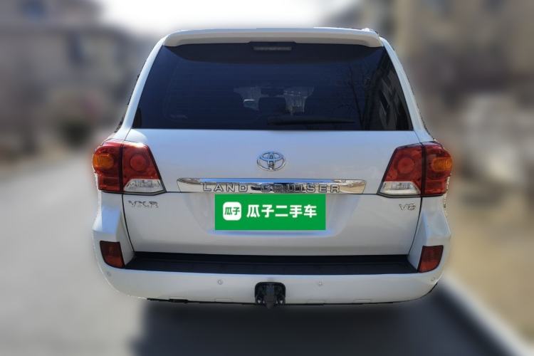 Used Toyota Land Cruiser 