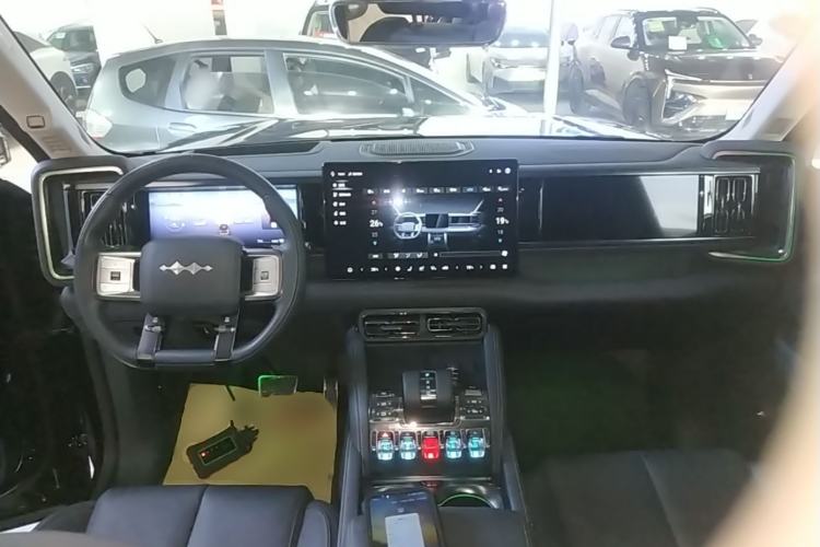 Used Formula Leopard 5 2023 Navigator Edition