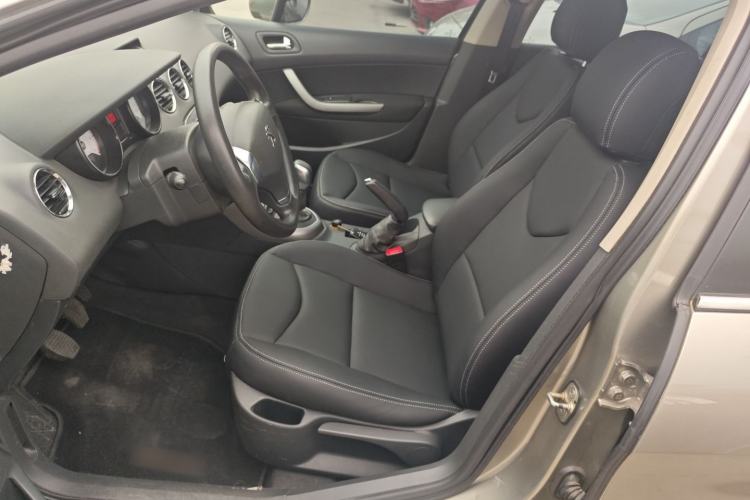 Used Peugeot 408 2013 1.6L Manual Comfort Edition