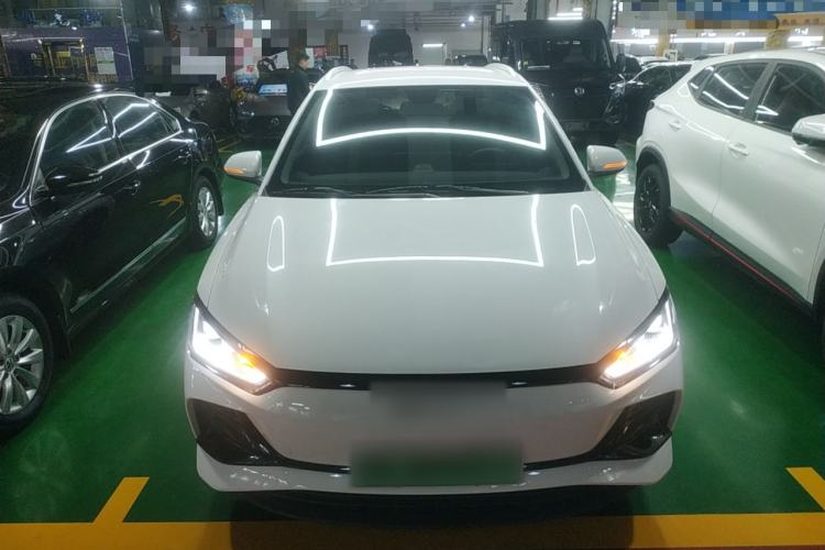 Used BYD e2 2024 Honor Edition Luxury Model