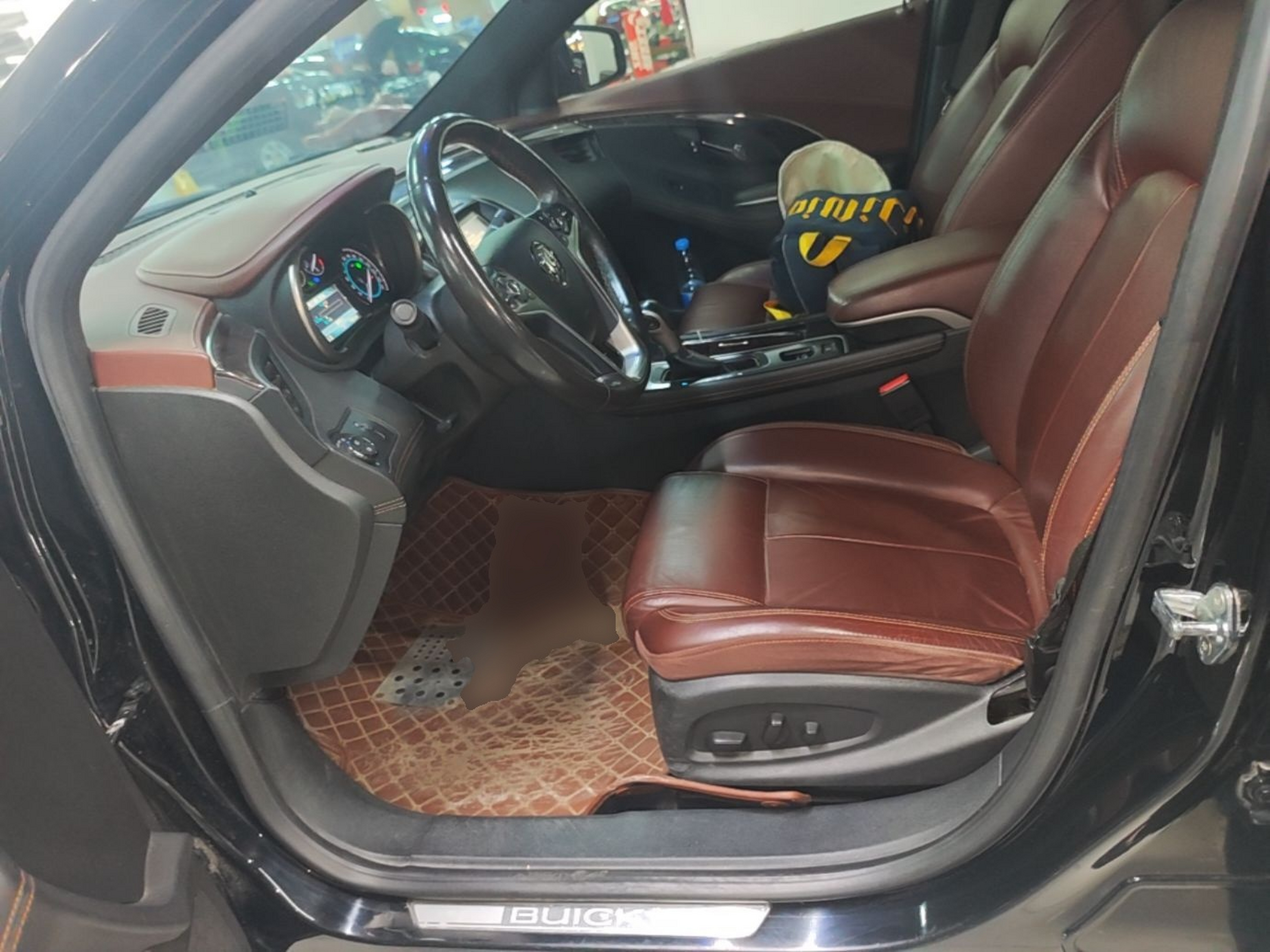 Interior delantero