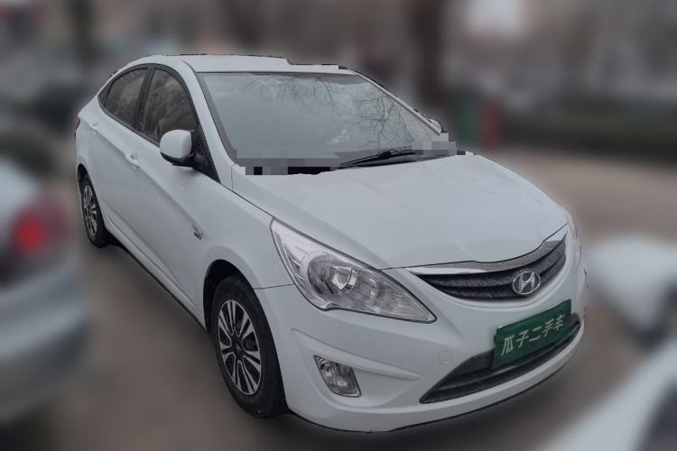 Used Hyundai Verna (older generation) 2010 Sedan 1.4L Manual BLUE Model
