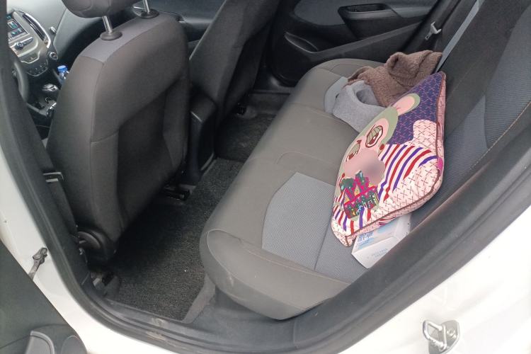 Used Chevrolet Cruze 2017 1.5L Automatic Pioneer Sunroof Edition
