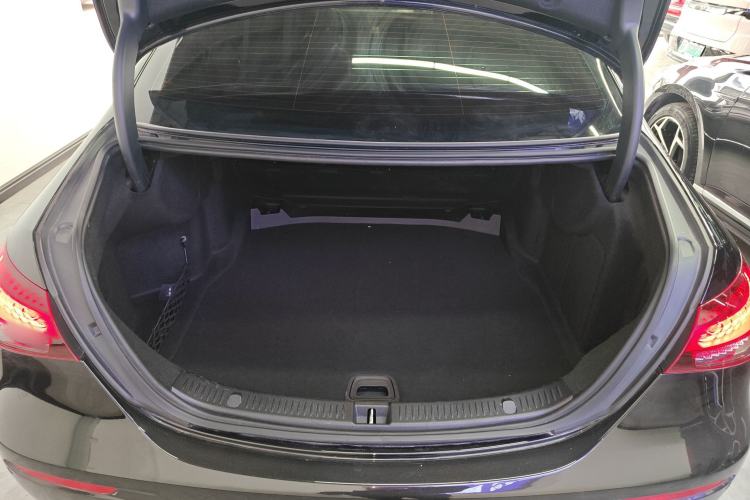 Used Mercedes-Benz E-Class 2023 E 300 L Luxury Model
