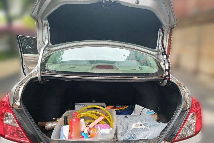 Used Nissan Sunny 2015 1.5XE Manual Comfort Edition Trunk