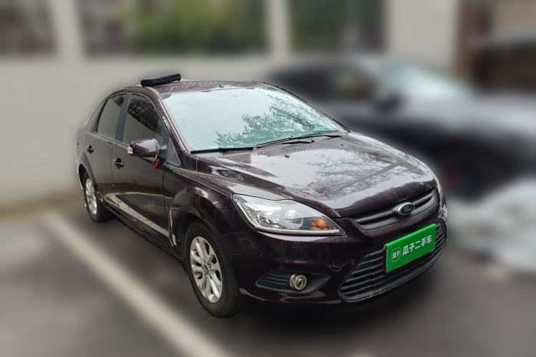 Used Ford Focus 2013 Sedan Classic 1.8L Manual Base Model