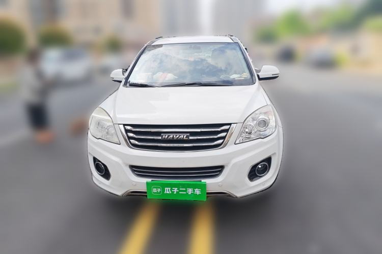 Used Haval H6 2013 Upgraded Model 2.4L Automatic Two-Wheel Drive Elite Version Front
