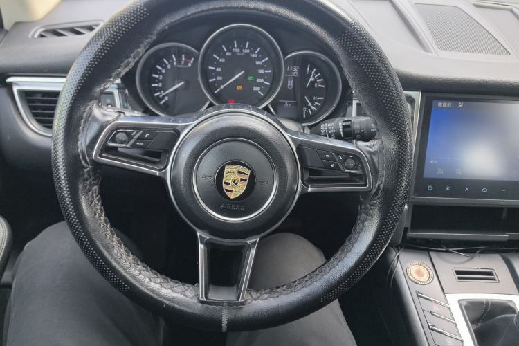 Used Zotye SR9 2017 2.0T Manual "Ultimate Light" Edition