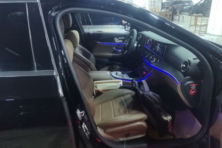 Used Mercedes-Benz E-Class 2023 Restyled E 300 L Sporty and Stylish Edition Right Front Seat